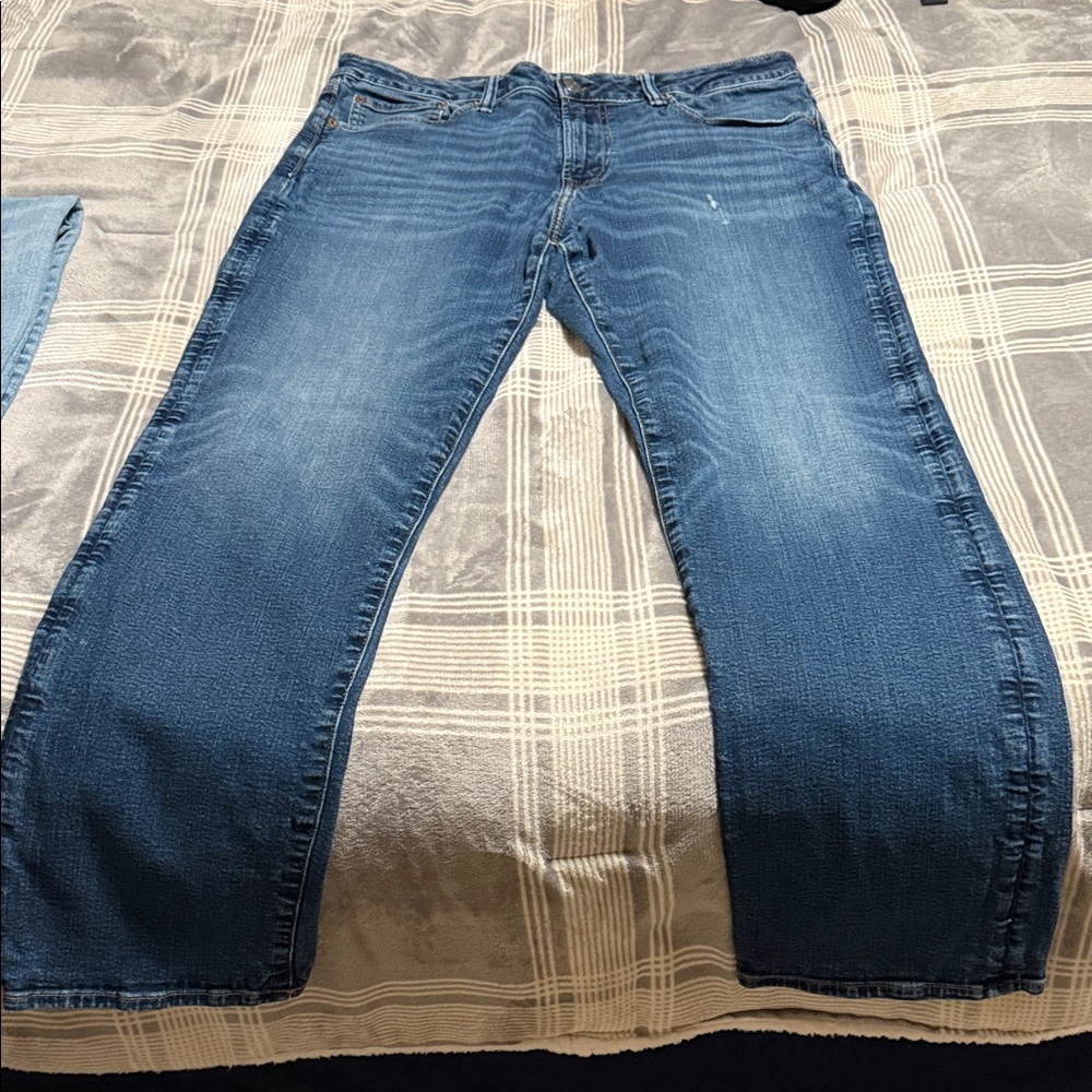 American Eagle Outfitters Men's Relaxed Jeans - Blue
